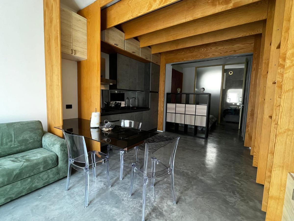 Airi Loft Apartment Alghero Bagian luar foto